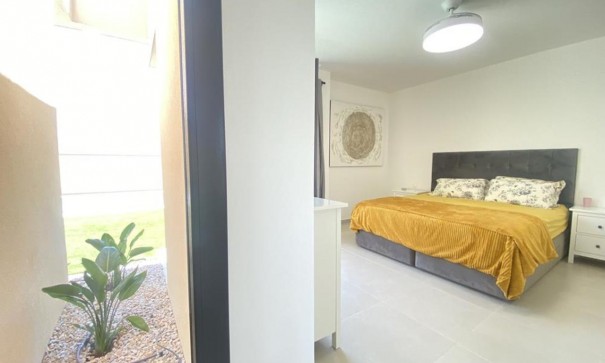 Sale - Detached Villa -
Altaona Golf and Country Village