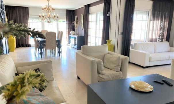 Resale - Freistehende Villa -
Altaona Golf and Country Village