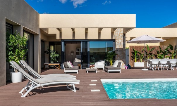 Videresalg - Fritliggende villa -
Altaona Golf and Country Village