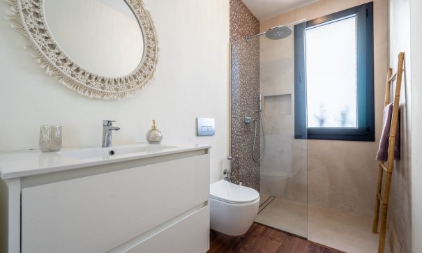 Videresalg - Fritliggende villa -
Altaona Golf and Country Village