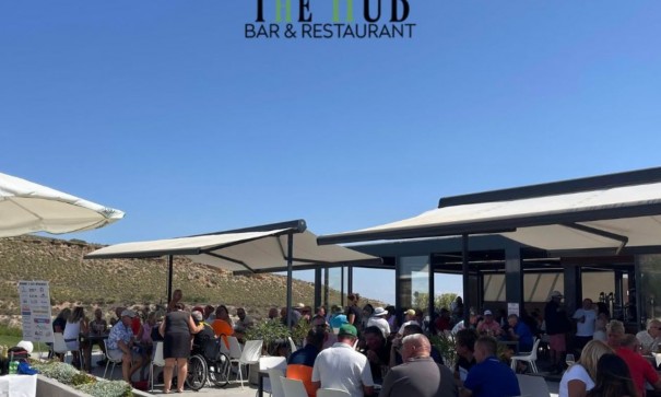 Videresalg - Fritliggende villa -
Altaona Golf and Country Village