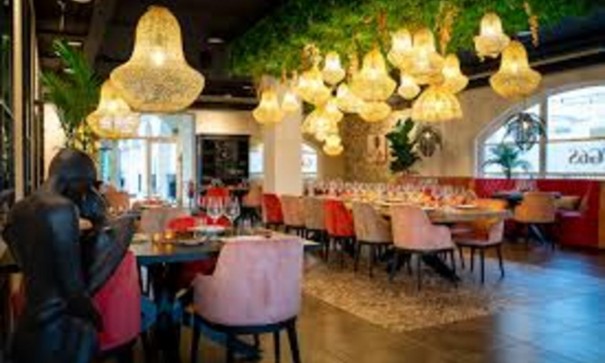 Videresalg - Fritliggende villa -
Altaona Golf and Country Village