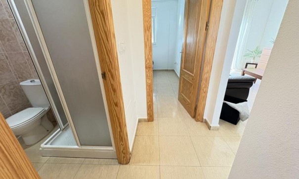 Videresalg - Lejlighed lejlighed -
Gea y Truyols