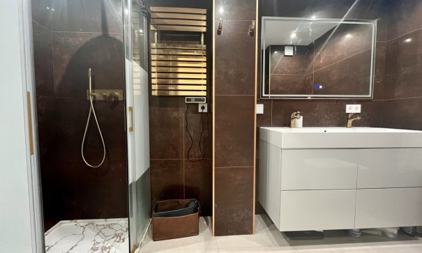 Återförsäljning - Lägenhet lägenhet -
Torrevieja