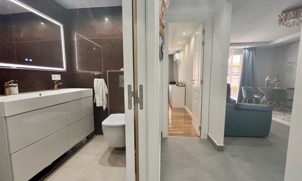 Återförsäljning - Lägenhet lägenhet -
Torrevieja