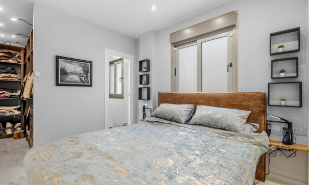 Sale - Detached Villa -
Orihuela Costa - Villamartin*