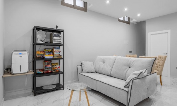 Sale - Detached Villa -
Orihuela Costa - Villamartin*