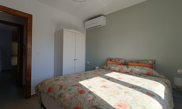 Återförsäljning - Fristående villa -
Pinar de Campoverde