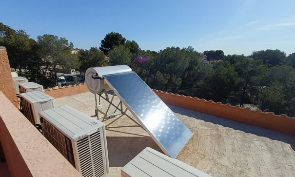 Återförsäljning - Fristående villa -
Pinar de Campoverde