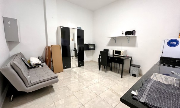 Venta - Comercial -
Playa Flamenca