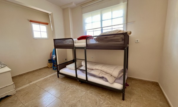 Sprzedaż - Willa wolnostojąca -
La Zenia