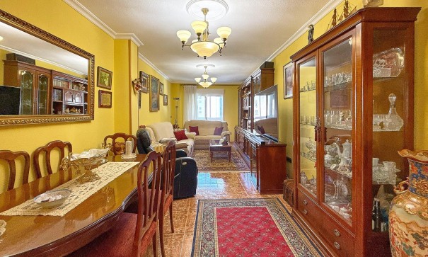 Herverkoop - Apartement Flat -
Torrevieja - Playa del cura