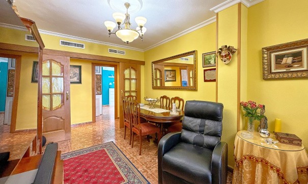 Herverkoop - Apartement Flat -
Torrevieja - Playa del cura