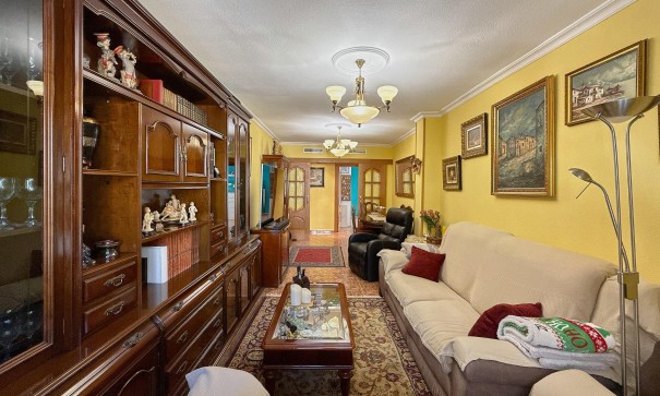 Herverkoop - Apartement Flat -
Torrevieja - Playa del cura