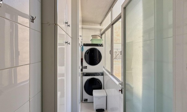 Herverkoop - Apartement Flat -
Torrevieja - Playa del cura