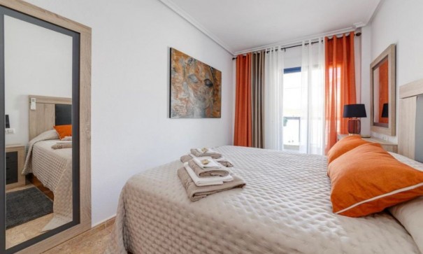 Resale - Wohnung Appartement -
Cabo Roig