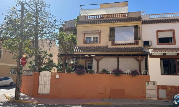 Villa Individuelle - Revente - Los Montesinos -
                Los Montesinos