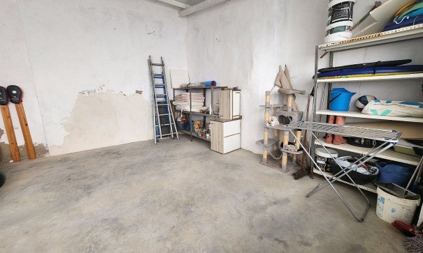 Sale - Finca Country Property -
Villena