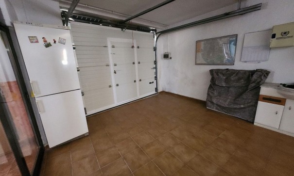 Sale - Finca Country Property -
Villena