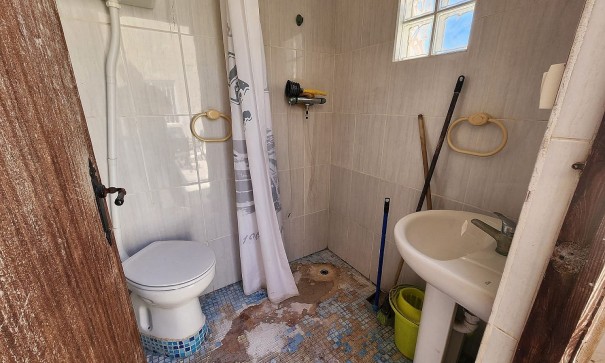 Videresalg - Finca landejendom -
Algueña