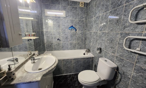 Videresalg - Finca landejendom -
Algueña