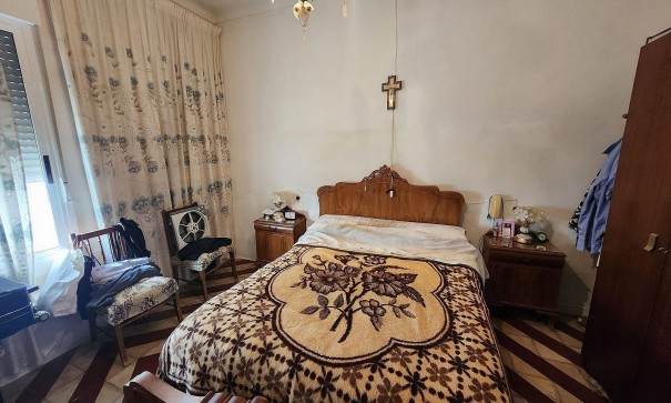 Resale - Stadthaus -
Barinas