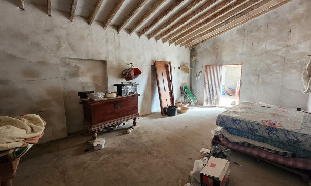 Resale - Stadthaus -
Barinas