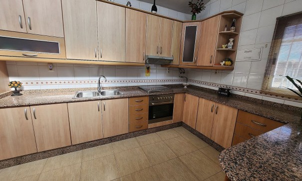 Videresalg - Fritliggende villa -
Villena