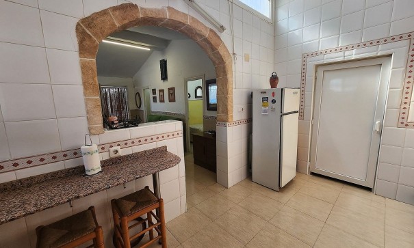 Videresalg - Fritliggende villa -
Villena