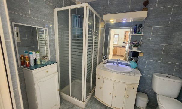 Videresalg - Fritliggende villa -
Villena