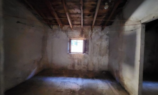 Resale - Stadthaus -
Villena