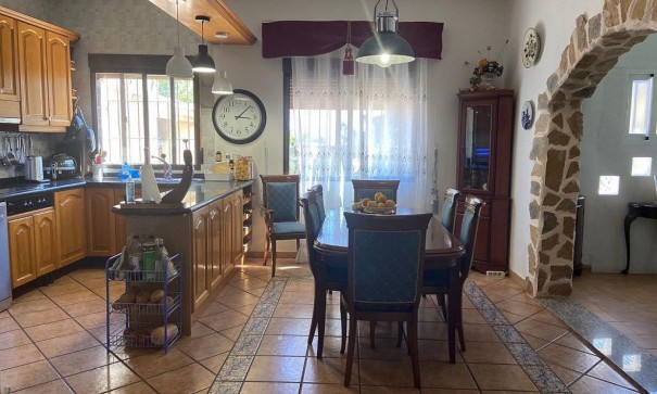 Återförsäljning - Kommersiell -
Fortuna