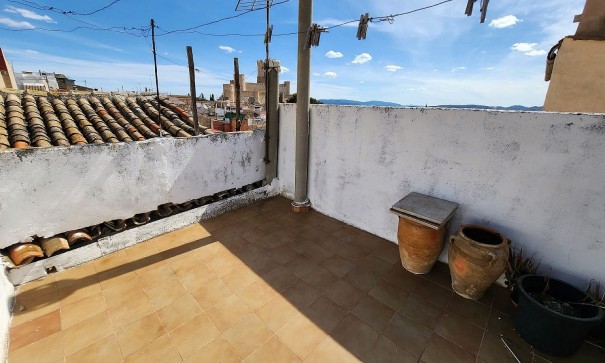 Sale - Town house -
Villena