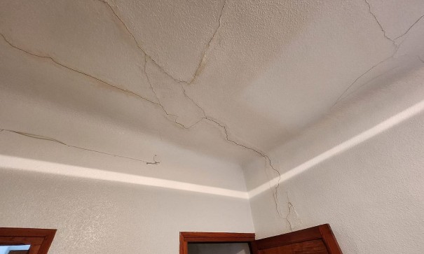 Sale - Town house -
Villena