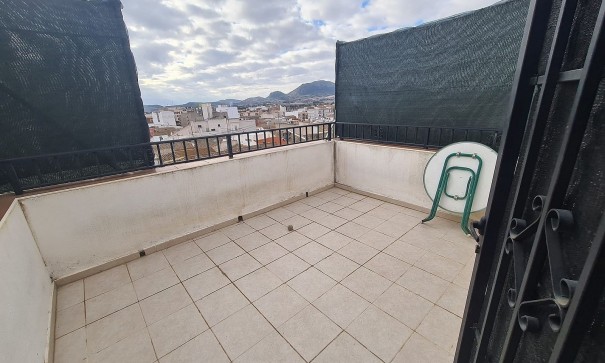 Videresalg - Byhus -
SAX