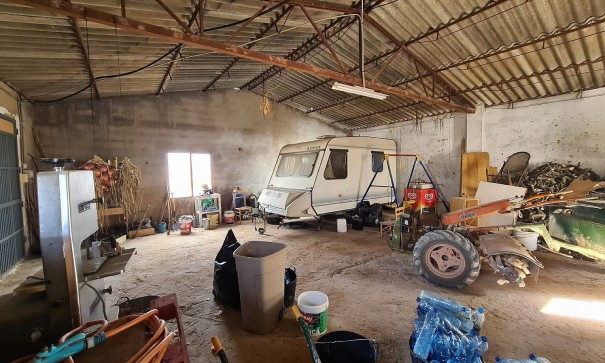 Sprzedaż - Finca nieruchomość wiejska -
SAX