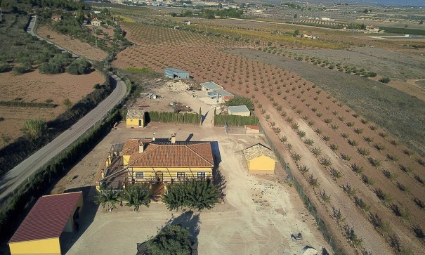 Återförsäljning - Fristående villa -
Pinoso