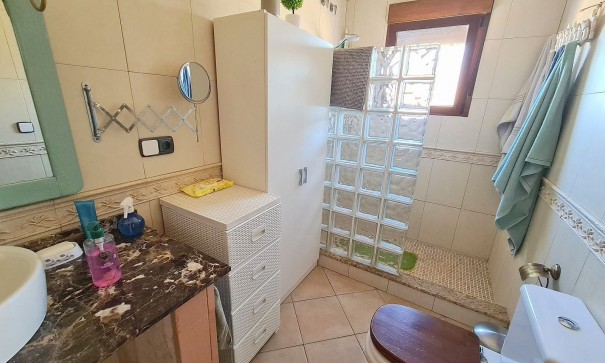 Återförsäljning - Fristående villa -
Pinoso