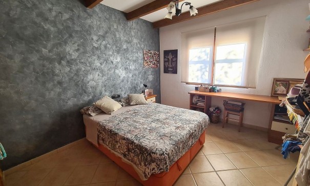 Återförsäljning - Fristående villa -
Pinoso