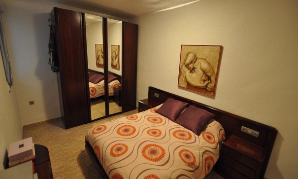 Videresalg - Kommerciel -
Villena