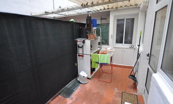 Videresalg - Kommerciel -
Villena