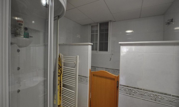 Återförsäljning - Fristående villa -
SAX