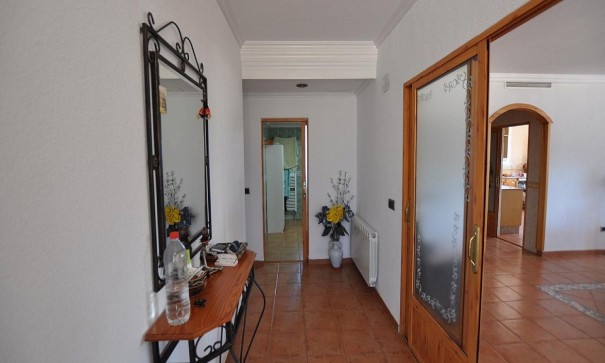 Återförsäljning - Fristående villa -
SAX