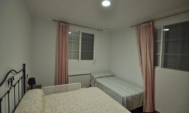 Återförsäljning - Fristående villa -
SAX