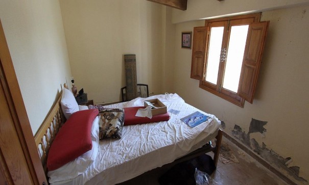 Återförsäljning - Fristående villa -
Petrer