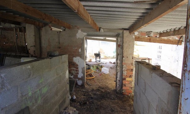 Återförsäljning - Fristående villa -
Petrer