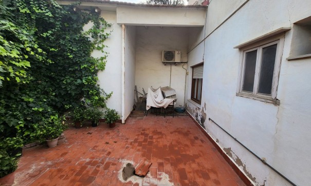 Revente - Maison de ville -
Monóvar