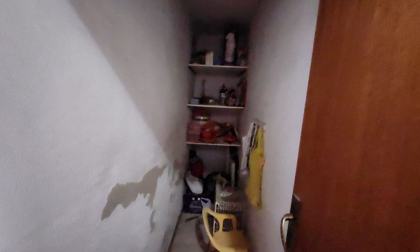 Revente - Maison de ville -
Monóvar