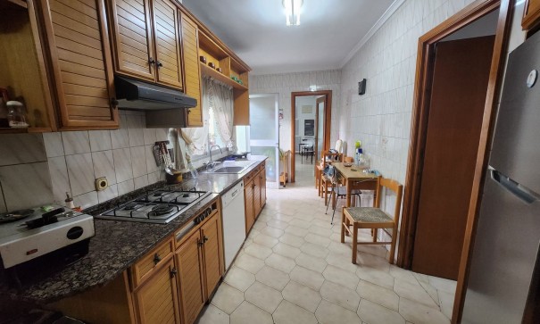 Revente - Maison de ville -
Monóvar