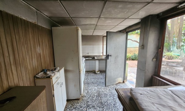 Revente - Maison de ville -
Monóvar